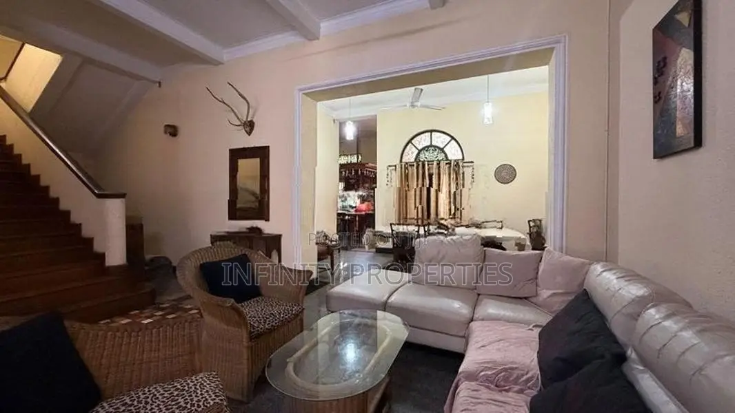 (AFA196) 02 Storey House with 22.65P Sale at Torrington Avenue Colombo