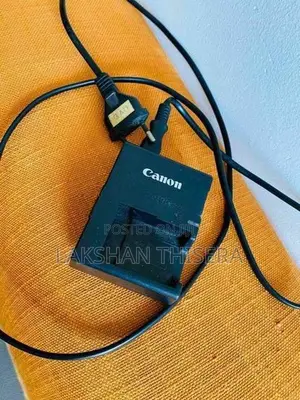 Canon 850 D Body