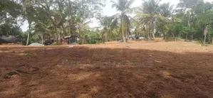 Land for Sale in Close to Kahathuduwa Piliyandala