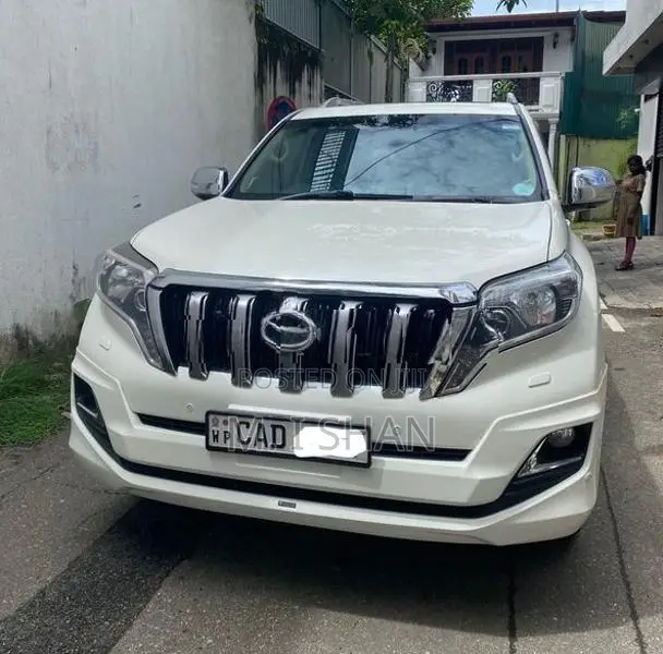 Toyota Land Cruiser Prado 2014