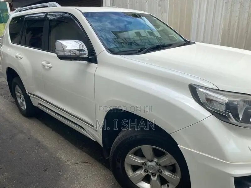 Toyota Land Cruiser Prado 2014