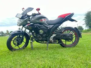 Suzuki Gixxer 2017