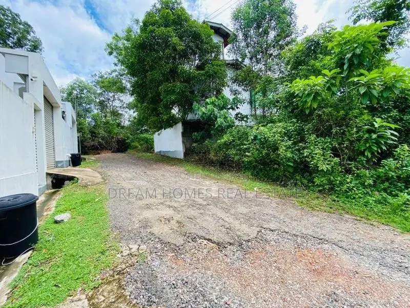 10 Perches Land for Sale – Universal Park, Galwarusa Road