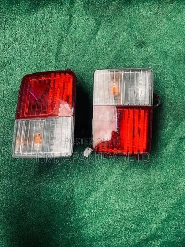 Suzuki Every Buddy Da17 Tail Light