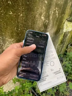 Apple iPhone 13 (Used)