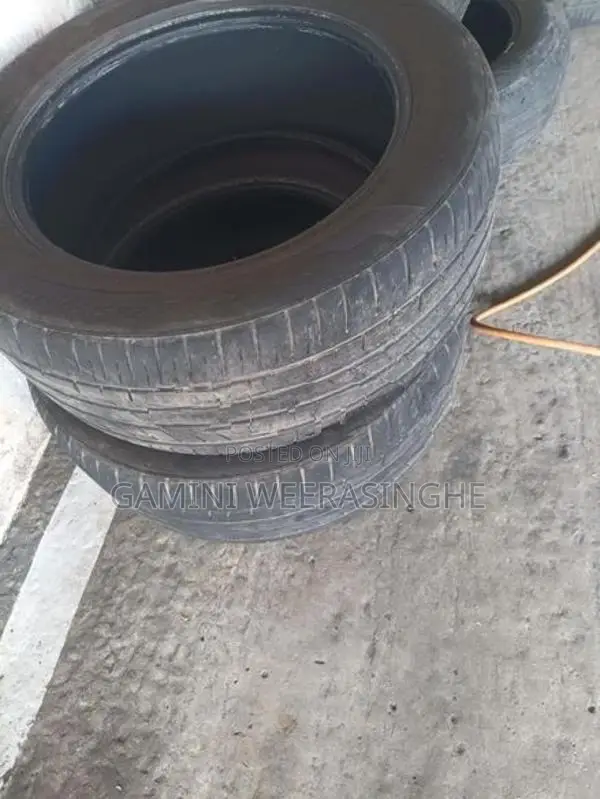 285/50/R20 Tyres