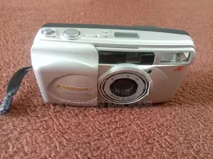 Olympus Superzoom 80G 35mm Film Camera