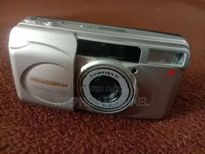 Olympus Superzoom 80G 35mm Film Camera