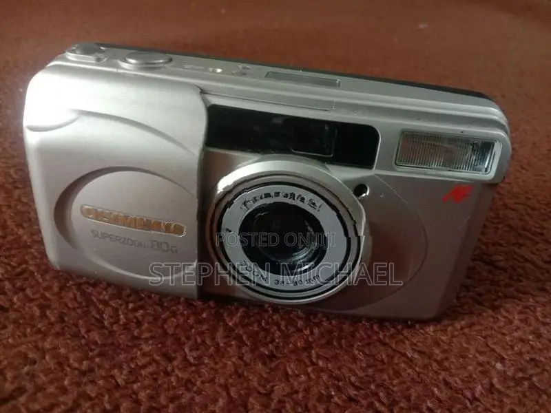 Olympus Superzoom 80G 35mm Film Camera