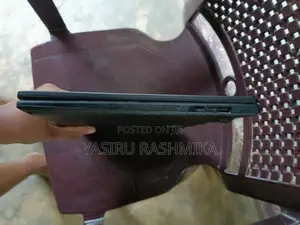 Asus Vivobook Laptop