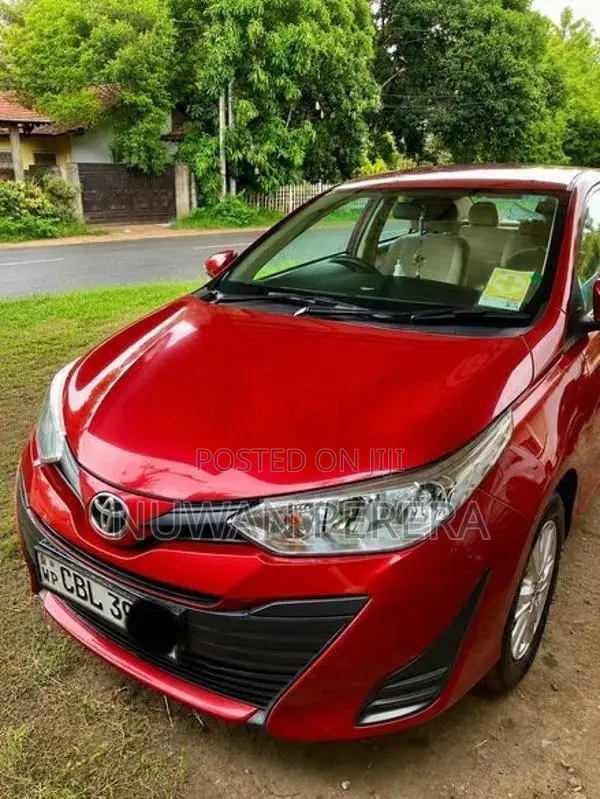 Toyota Yaris Ativ 2019