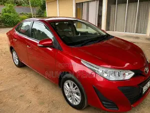Toyota Yaris Ativ 2019