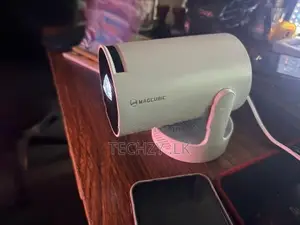 Magcubic HY 300 Pro Projector