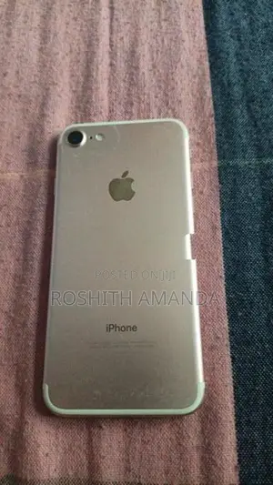 Apple iPhone 7 (Used)