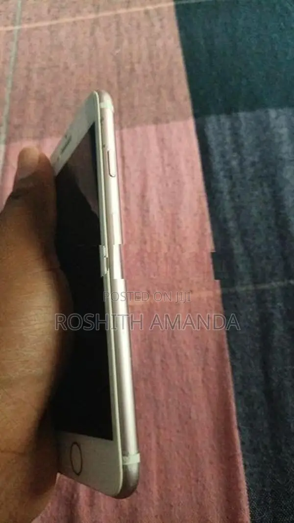 Apple iPhone 7 (Used)