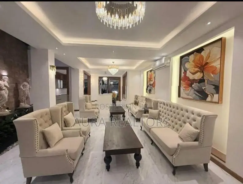 Luxury House for Sale in Battaramulla Jayantipura Road (P-123)