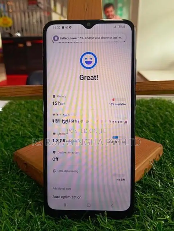 Samsung Galaxy A04e / 3GB 32GB (Used)
