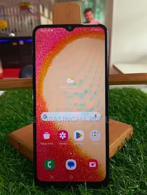 Samsung Galaxy A04e / 3GB 32GB (Used)