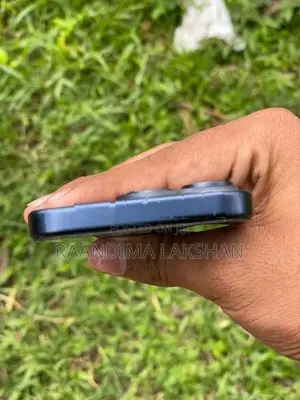 Apple iPhone 15 Pro (Used)