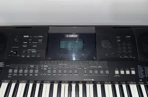 Yamaha Keyboard PSR-E463