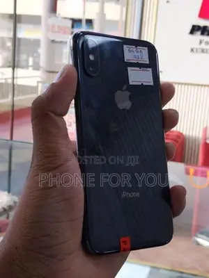 Apple iPhone XS (Used)