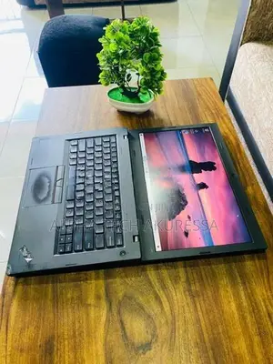 Lenovo Thinkpad Core i5 6th Gen 8GB RAM 256GB NVMe