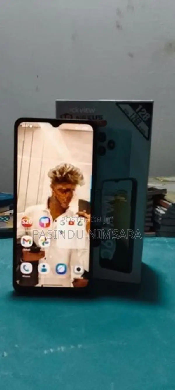 Black view Shark 9 (Used)