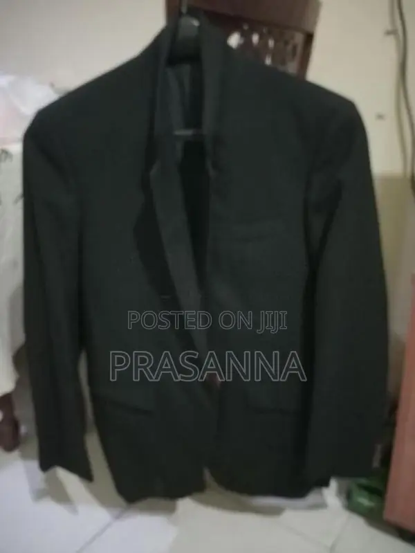 Men's Black Blazer