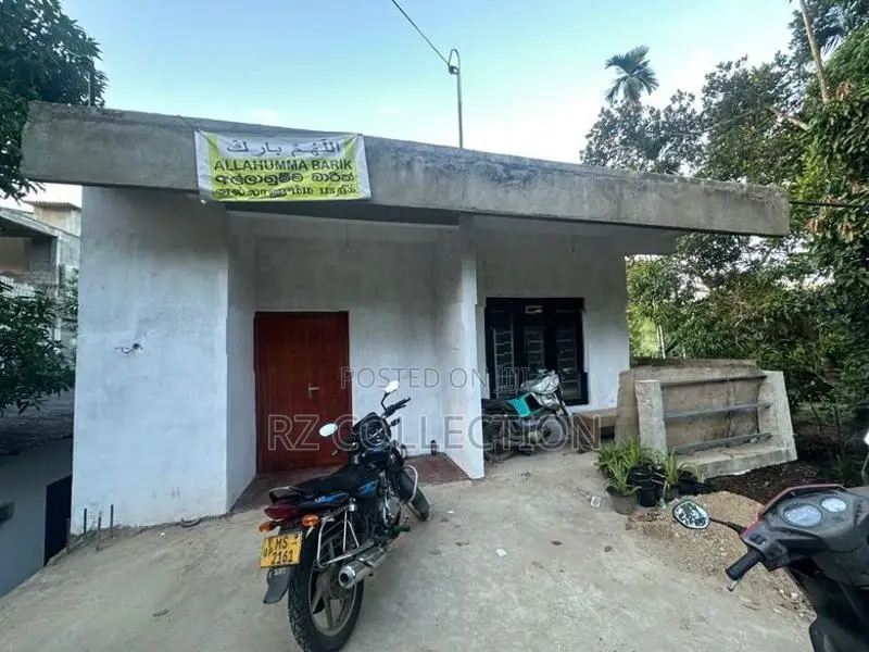 Two Houses for Sale Near Badulla Railway Station
