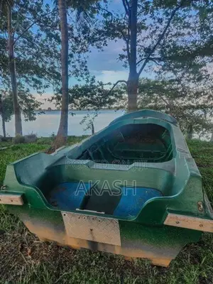 Boat with Yamaha 15 Hp Engine