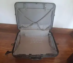 Large Travelling Suitcase