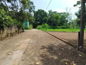 Land in Kottawa