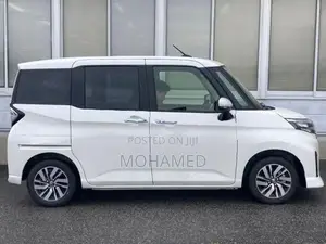 Toyota Roomy Custom G 2025