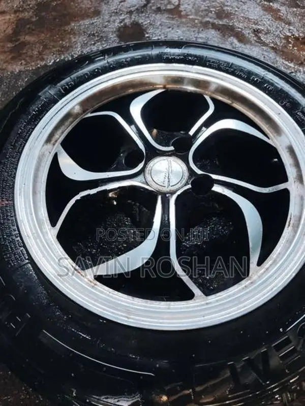 14'' Alloy Wheels