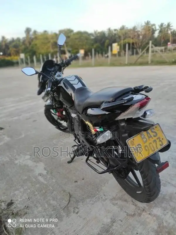 TVS Apache 2016