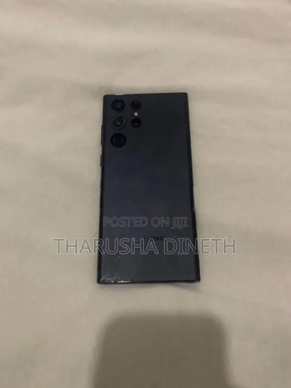 Samsung Galaxy S22 Ultra (Used)