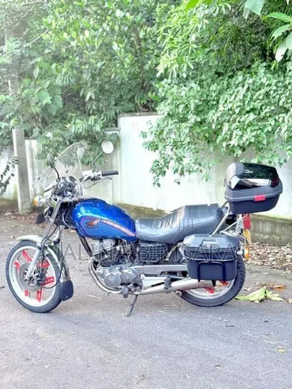 Honda LA Custom 1985