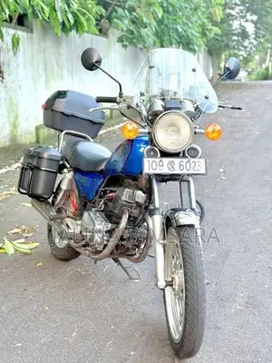 Honda LA Custom 1985