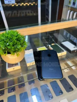 Apple iPhone 7 128GB (Used)