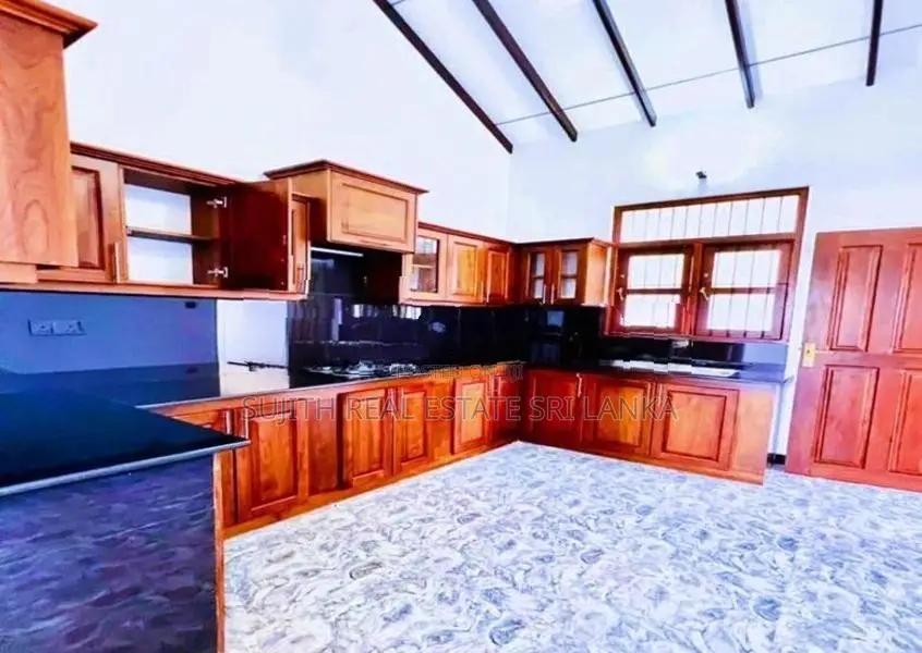 Luxury Brand New House For Sale in Negombo