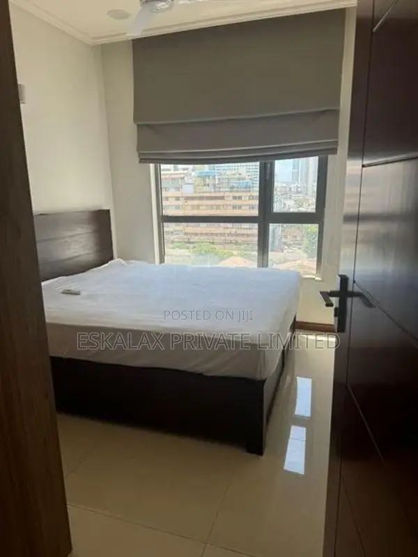 Astoria - 2BR Furnished Apartment For Sale in Colombo 3 EA675