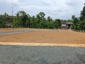 Land for Sale at Meegoda Near Highlevel Road