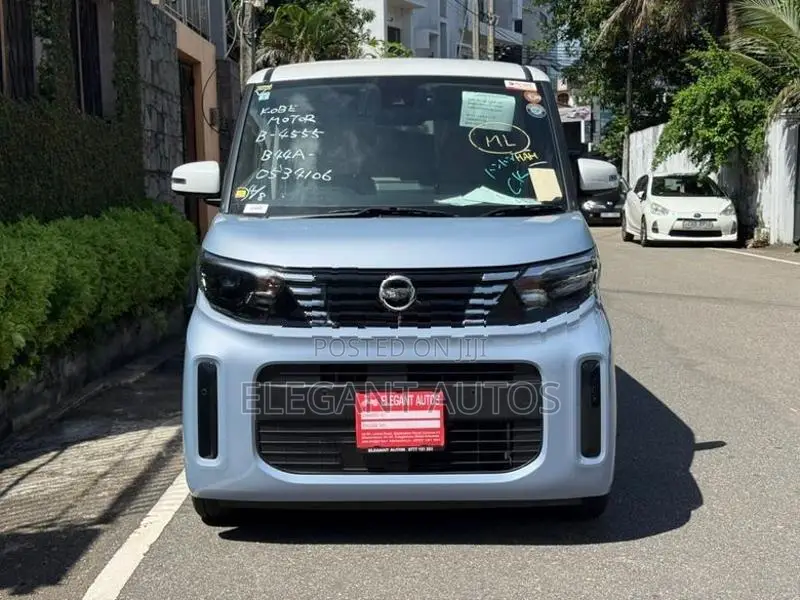 Nissan Roox X 2024