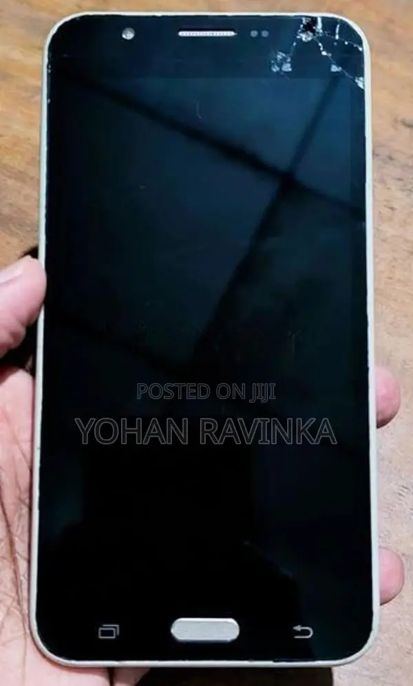 Samsung Galaxy J7 2GB 16GB 4G (Used)
