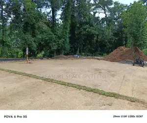 Land for Sale at Athurugiriya