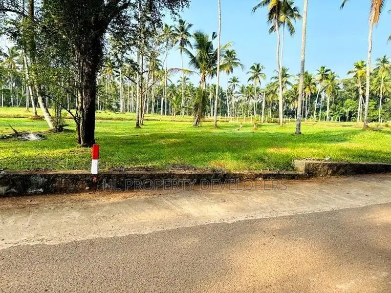 Mirigama Indiparape Land for Sale