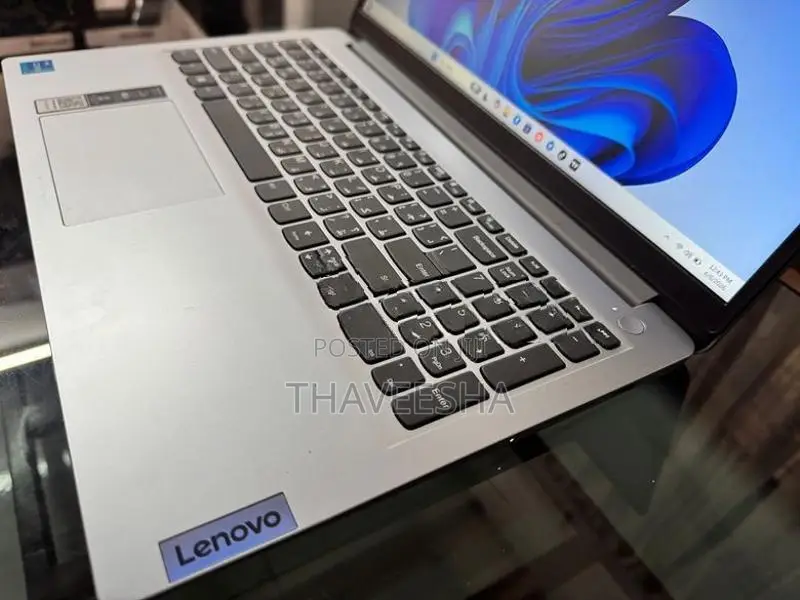 Lenovo IdeaPad Slim 3 (Core i3 12th Gen)