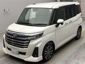 Toyota Roomy Custom G T 2026