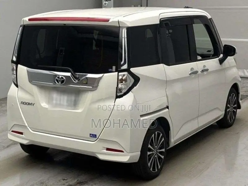 Toyota Roomy Custom G T 2026