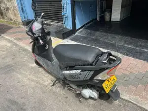 TVS Streak 2012